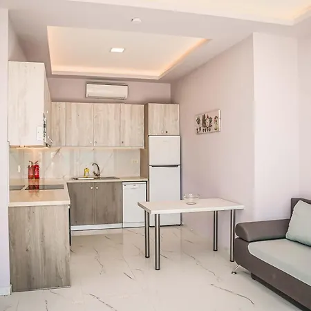 Bay View I * Λαγανάς